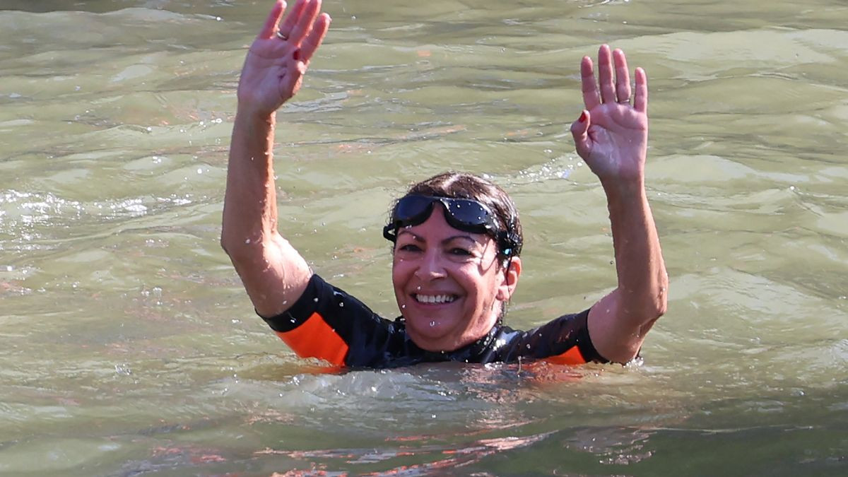 Paris Mayor Anne Hidalgo swims in the Seine River. GETTY IMAGES
