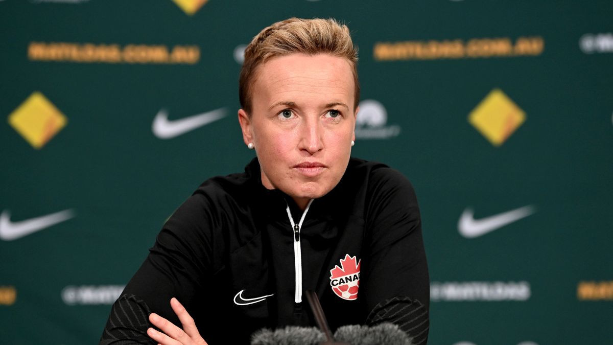 Bev Priestman speaks after a Canada women's international squad training session. GETTY IMAGES