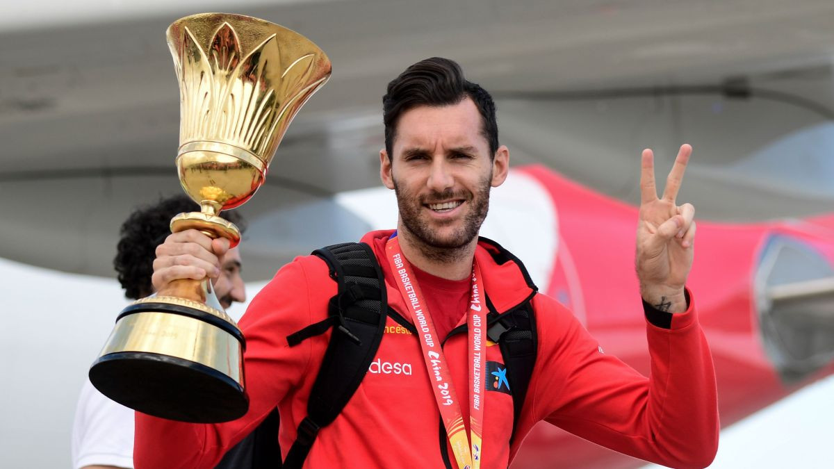 Rudy Fernandez after Spain won the Basketball World Cup final. GETTY IMAGES