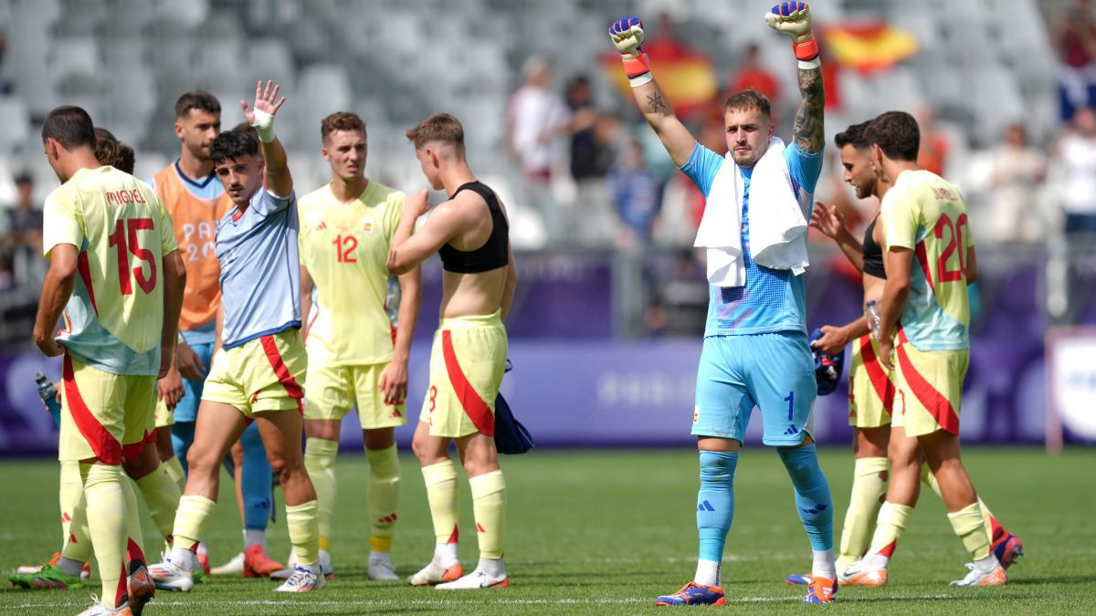 Spain and Japan head straight to men's football quarter-finals