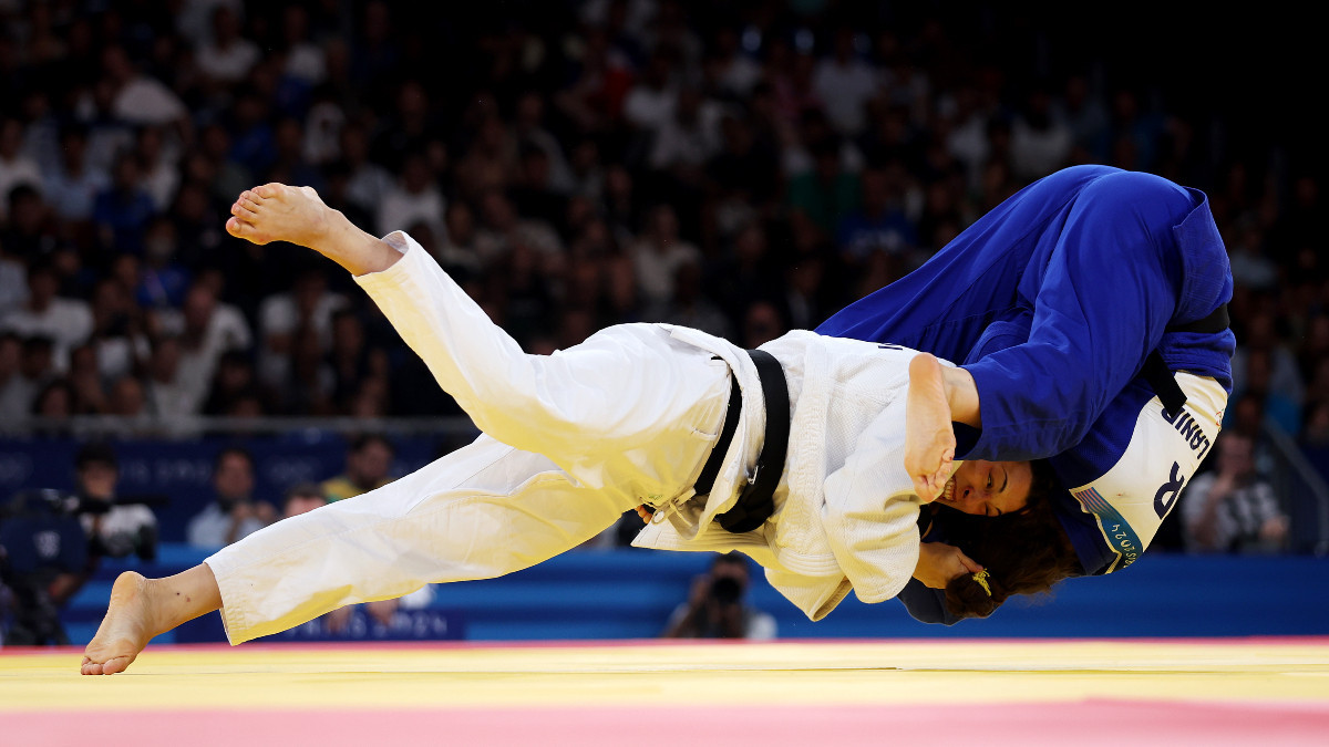 Alice Bellandi (white) scores waza-ari against Inbar Lanir in the final bout of the women's -78 kg category. GETTY IMAGES