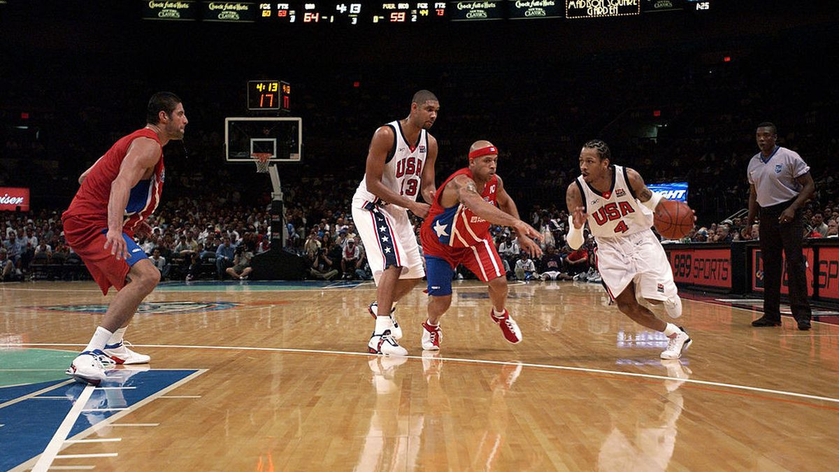 United States and Puerto Rico playing in the men's basketball tour before the Athens 2004 Olympics. GETTY IMAGES