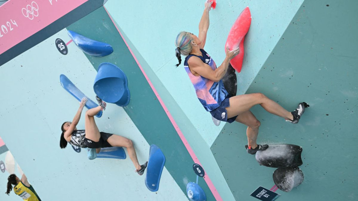 Japan's Miho Nonaka (R) competes in the women's sport climbing boulder semi final during the Paris 2024 Olympic Games. GETTY IMAGES