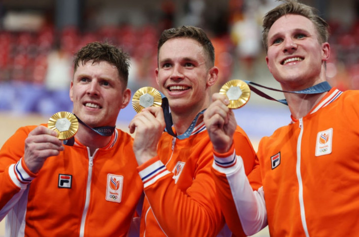 Gold and world record for the Dutch cycling sprint team. GETTY IMAGES