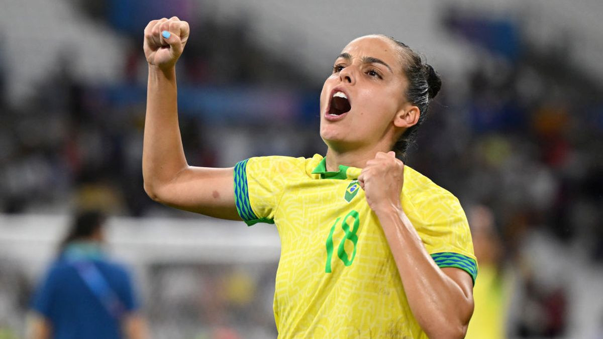 Gabi Portilho celebrates victory. GETTY IMAGES