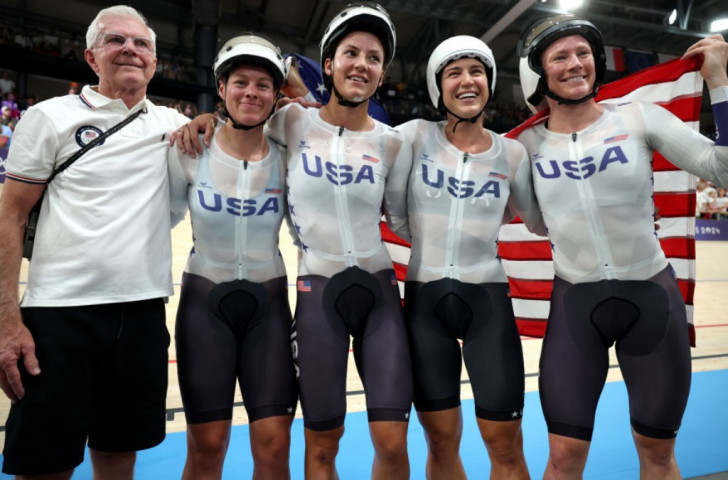 The Australian and US cycling teams take gold in the pursuit event. GETTY IMAGES