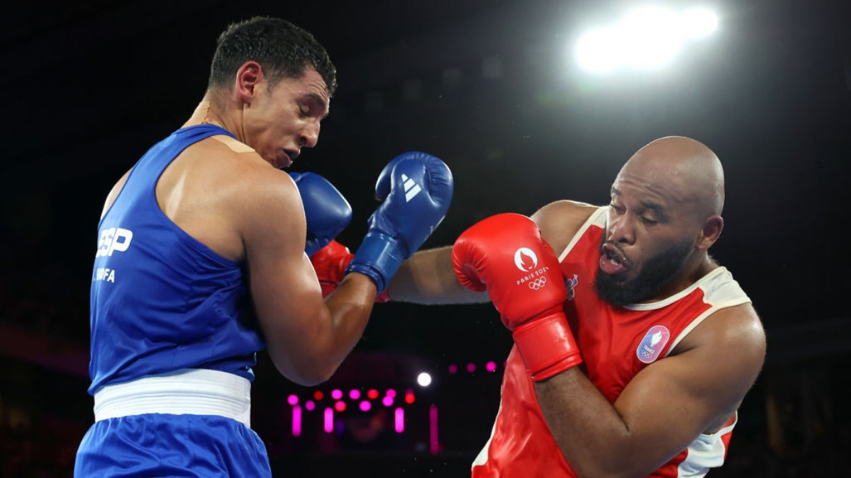 Spain's Ayoub Ghadfa makes it through to the final against Aboudou Moindze (France). GETTY IMAGES