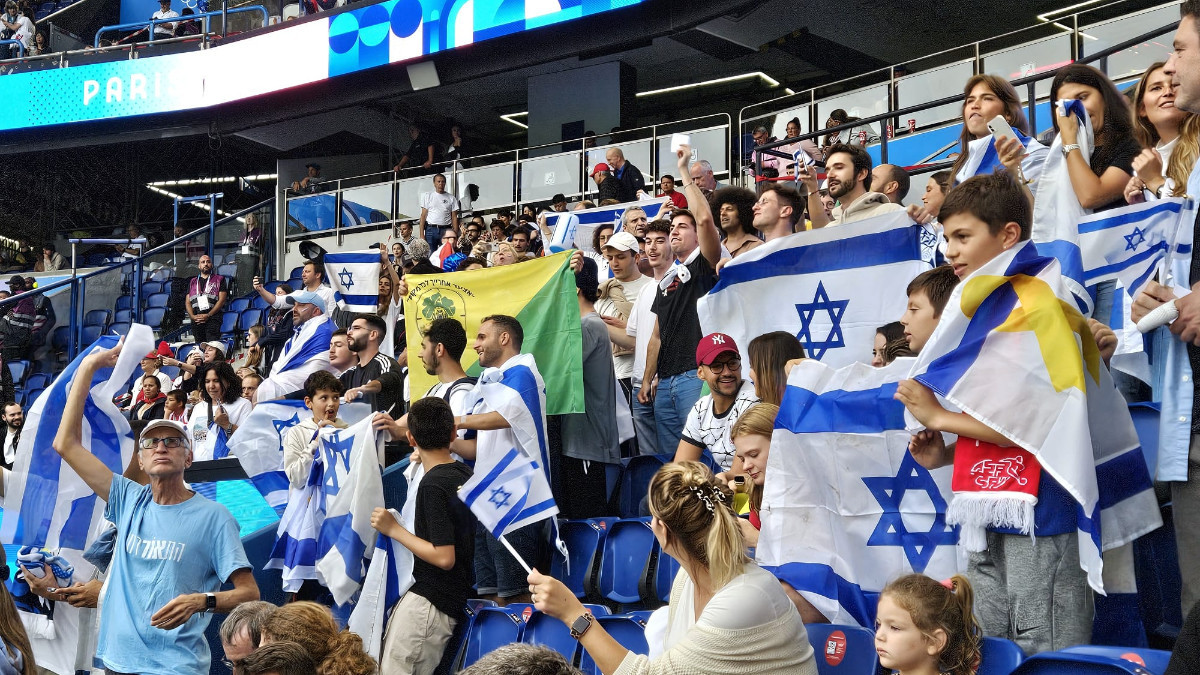 Israeli fans at the Parc des Princes stadium, in the west of Paris. RDP / INSIDE THE GAMES