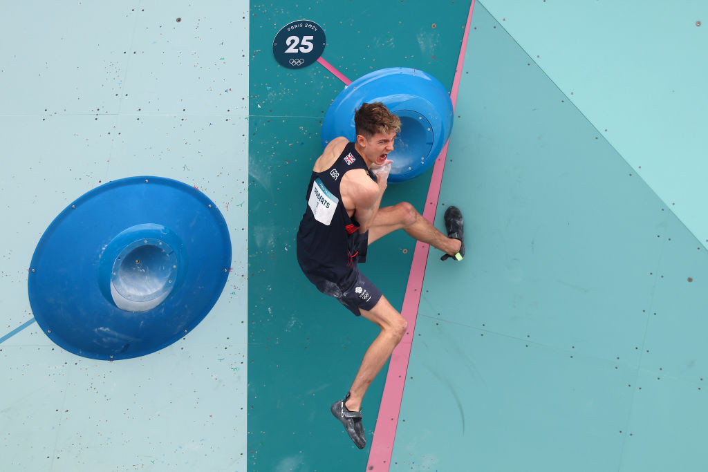 Toby Roberts in one of the Boulders of the Semi-finals. GETTY IMAGES