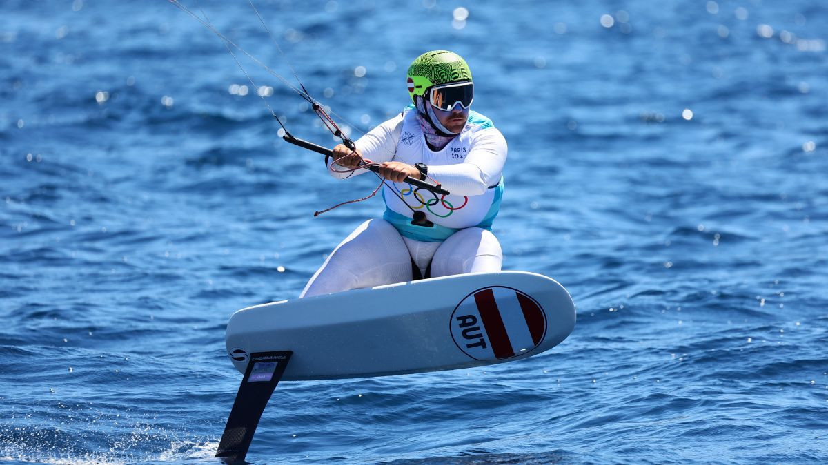 Bontus competes in the final races. GETTY IMAGES