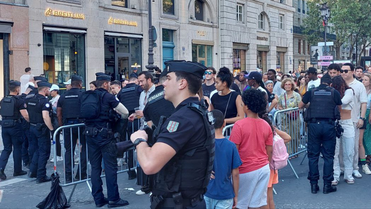 Police, security barriers, checkpoints. A snapshot of Paris 2024. RDP / INSIDE THE GAMES