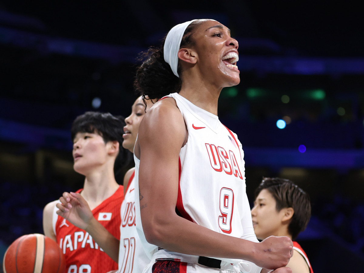 A'ja Wilson takes a shot over France's #22 Marieme Badiane. GETTY IMAGES