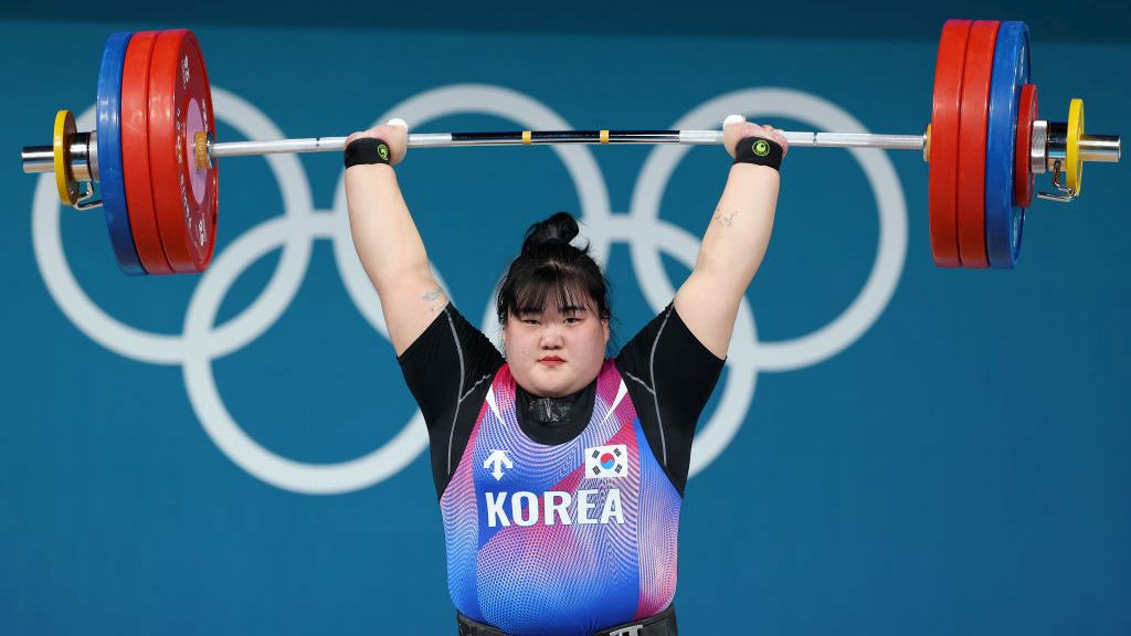 Hyejeong Park of Team Korea competes during the Women’s +81kg, Gold Medal Event. GETTY IMAGES