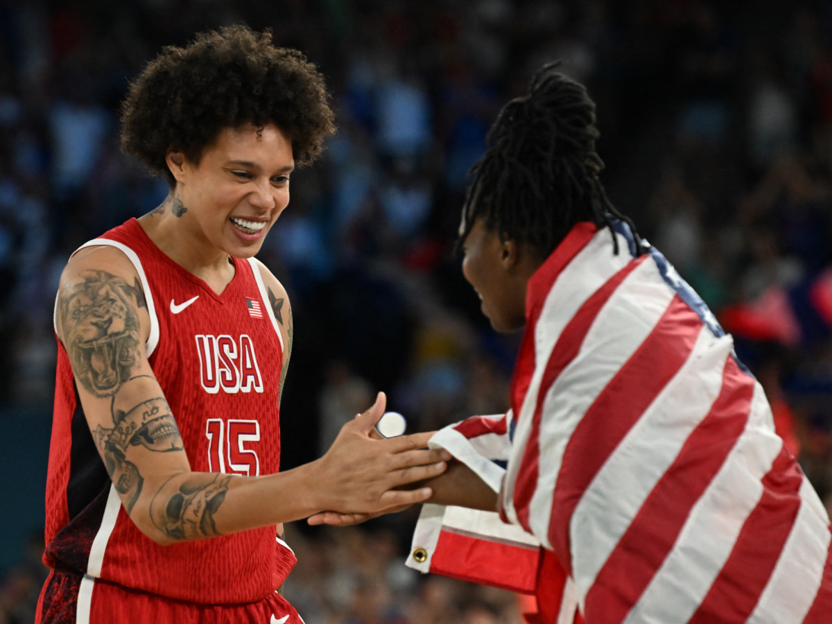 Brittney Griner celebrates after the USA won the women's gold. GETTY IMAGES