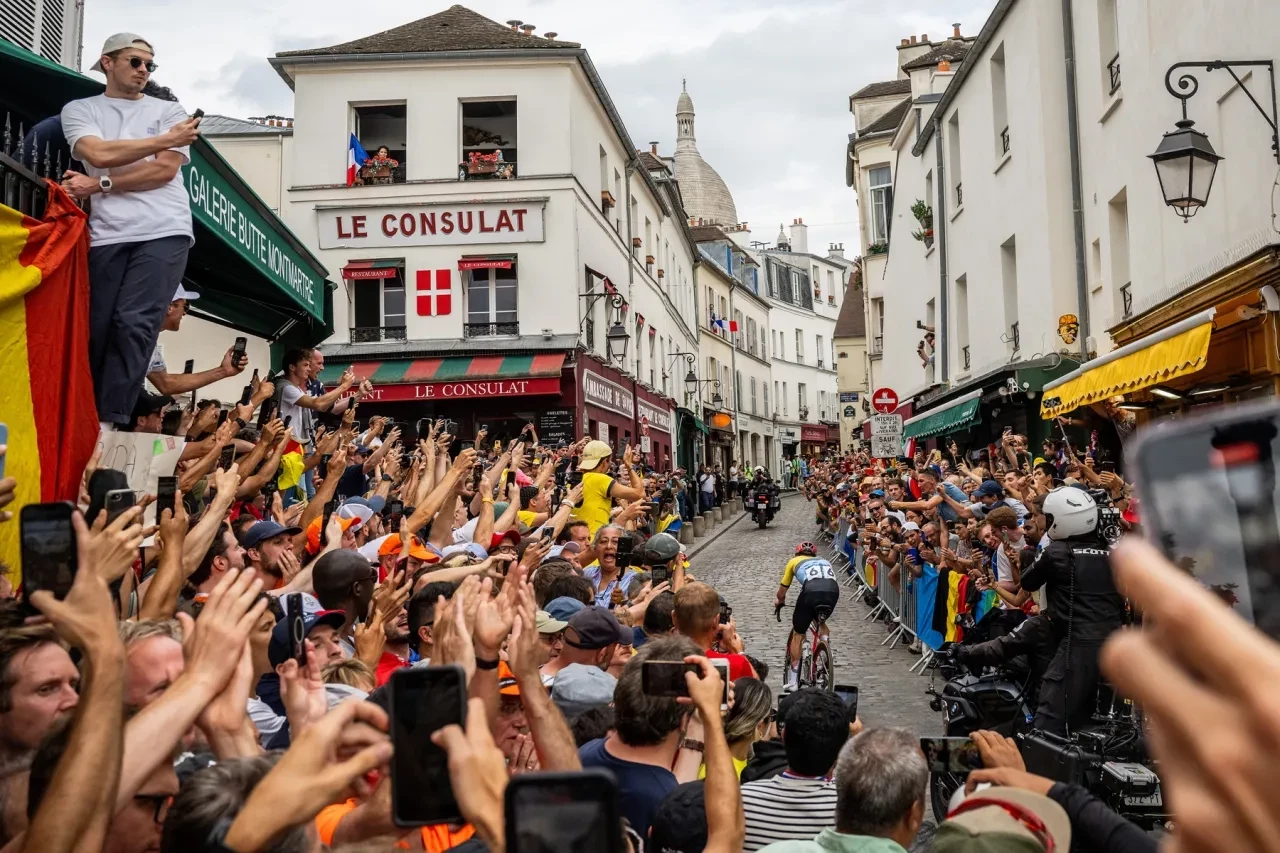 Remco Evenepoel passing through the Cote de la butte Montmartre has been compared to a Claude Monet masterpiece. GETTY IMAGES