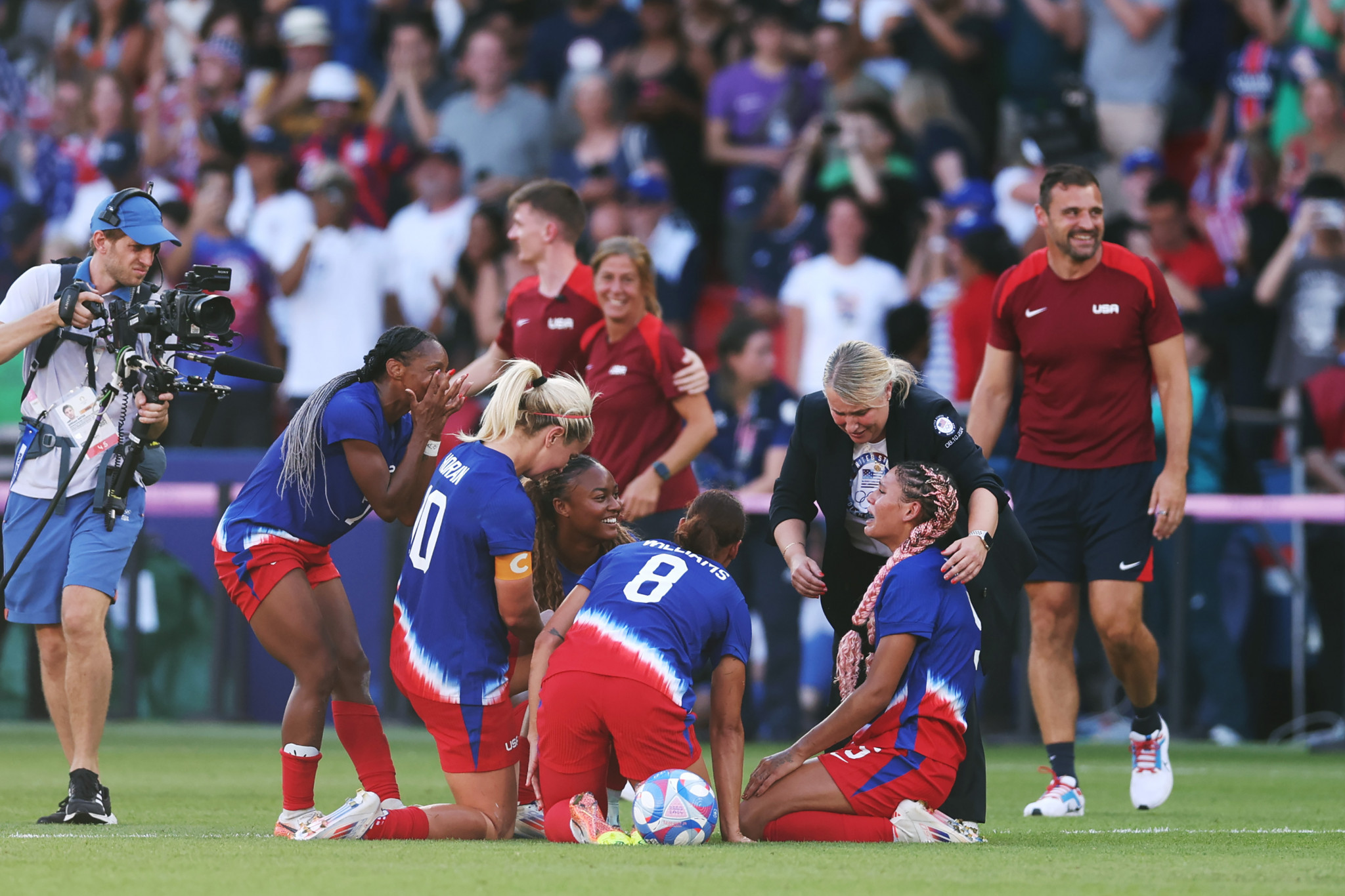 It was gold for Emma Hayes and her USWNT at Paris 2024. GETTY IMAGES