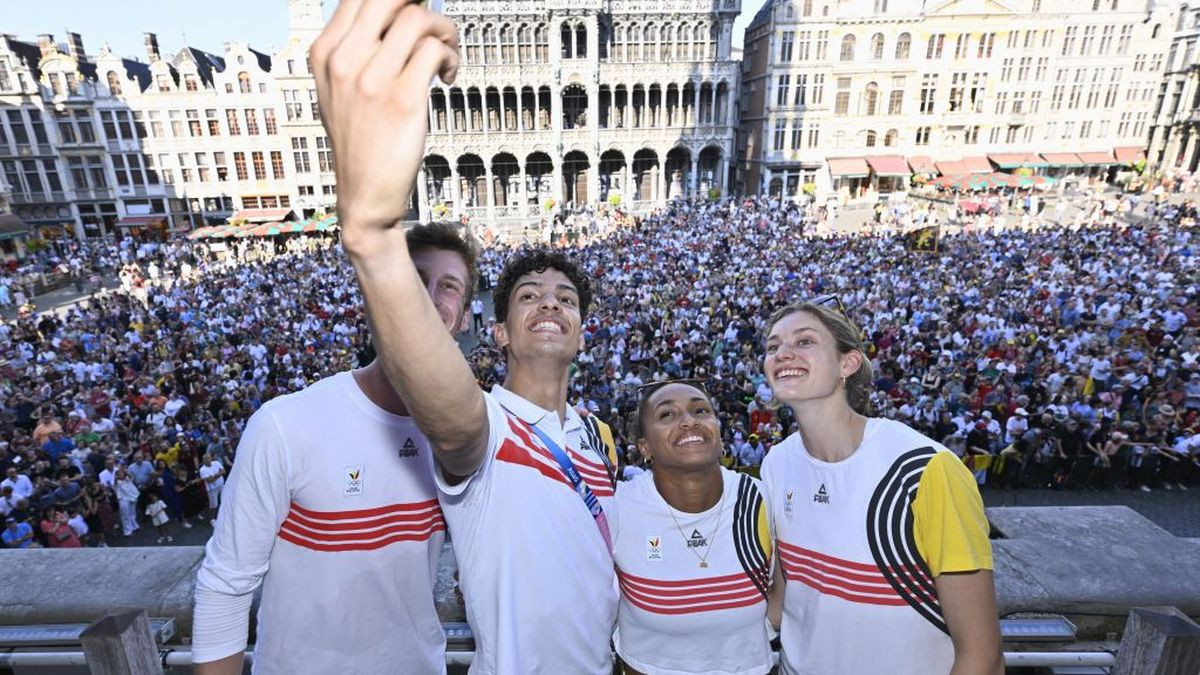 Athletes pose at celebrations after the Paris 2024 Olympic Games, at the Grand Place. GETTY IMAGES