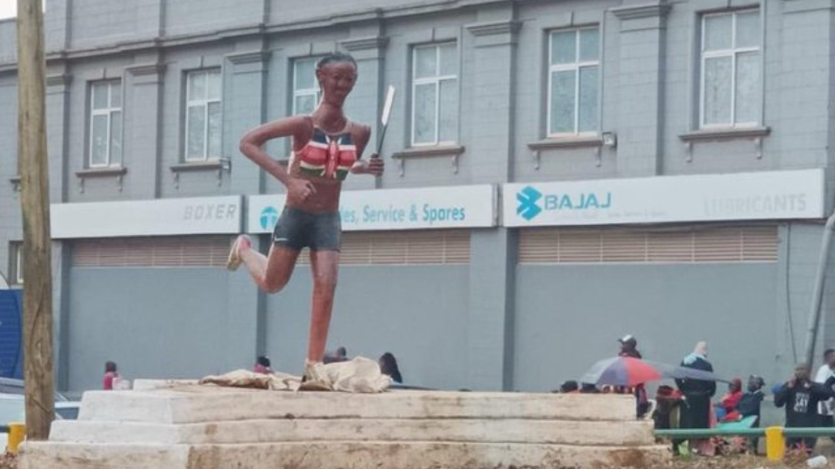 'Hideous' statue of Olympic star Faith Kipyegon removed