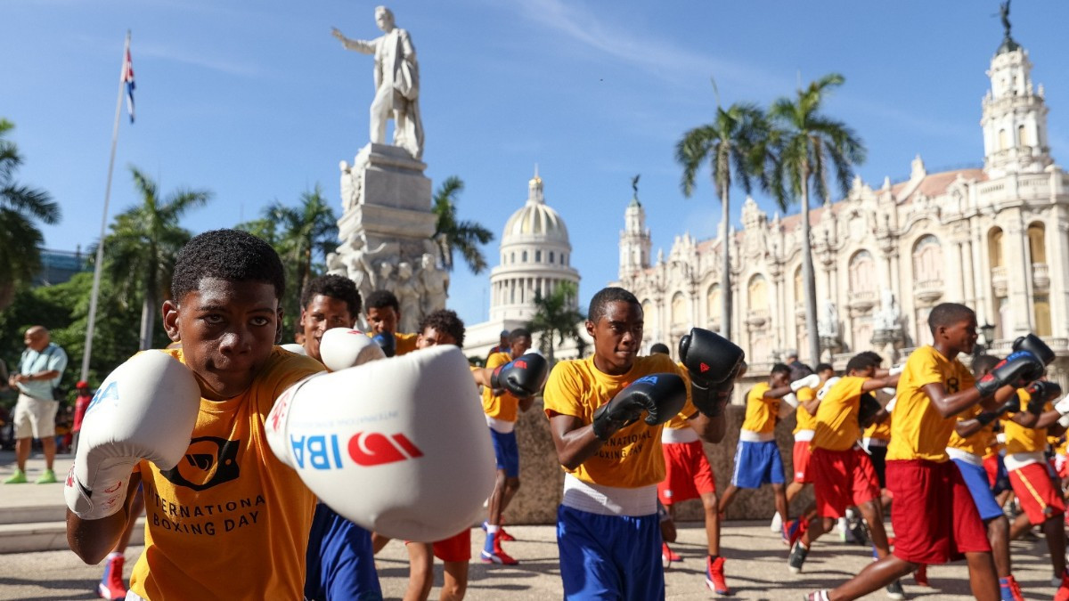 <br />
Havana experienced a free training session with children. IBA