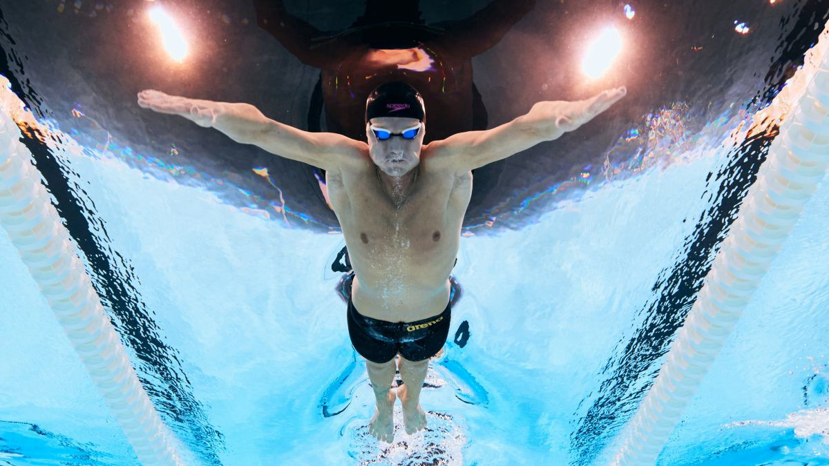 Ihar Boki competes during the Men's 200m Individual Medley - SM13 on day six of the Paris 2024. GETTY IMAGES