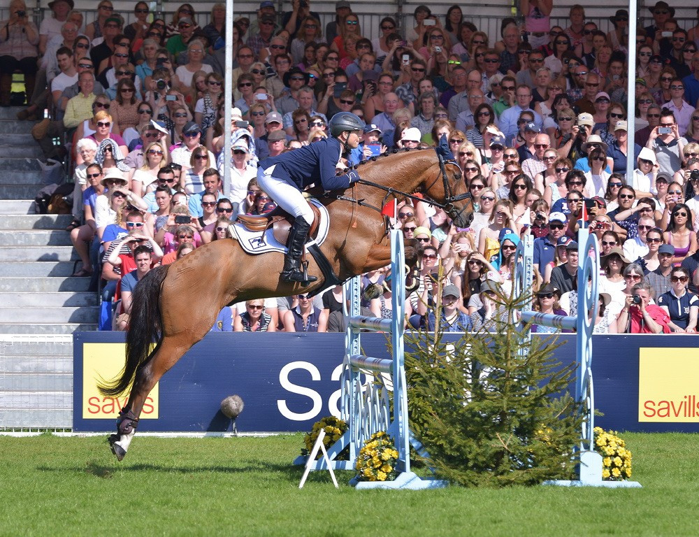 Jung completes Rolex Grand Slam with record low points tally at Badminton Horse Trials