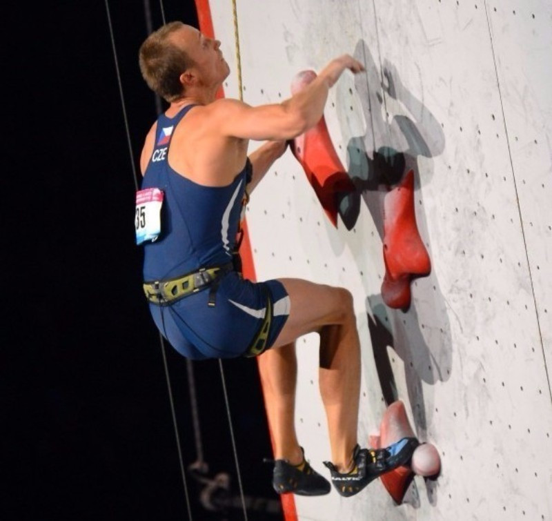 Czech climber Libor Hroza was disqualified for the second consecutive final