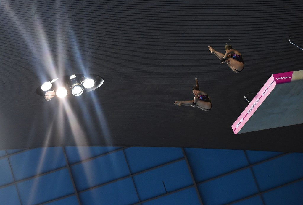 A poor final dive from Tonia Couch and Lois Toulson saw Britain miss out on gold in the women's synchronised platform ©Getty Images