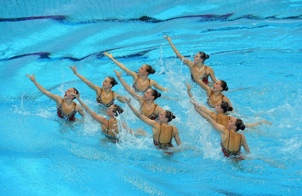 Russia won the free combination event to claim their sixth synchronised swimming gold of the Championships