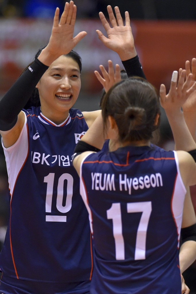 Japan and Italy maintain perfect starts as Koreans shock Dutch at Rio 2016 volleyball qualifier