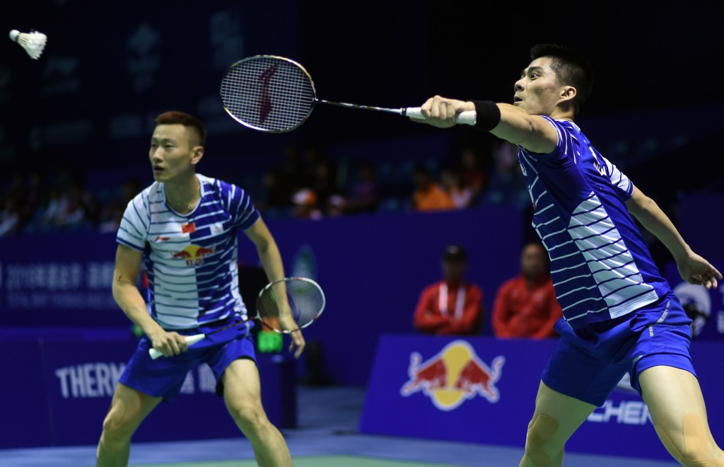 Fu Haifeng and Zhang Nan won their doubles clash for China against France