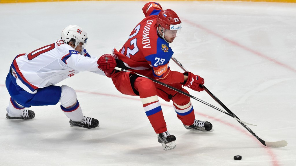 Russia and Canada remain on course for IIHF World Championship final rematch after comfortable victories