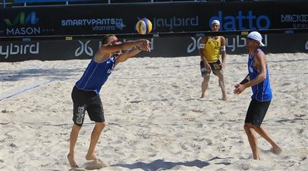 United States' Casey Patterson (left) and Jake Gibb (right) went undefeated in men's pool play
