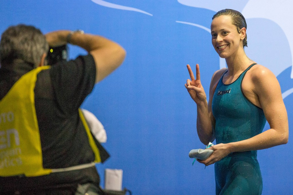 Federica Pellegrini celebrates winning the European 200m freestyle title ©Getty Images