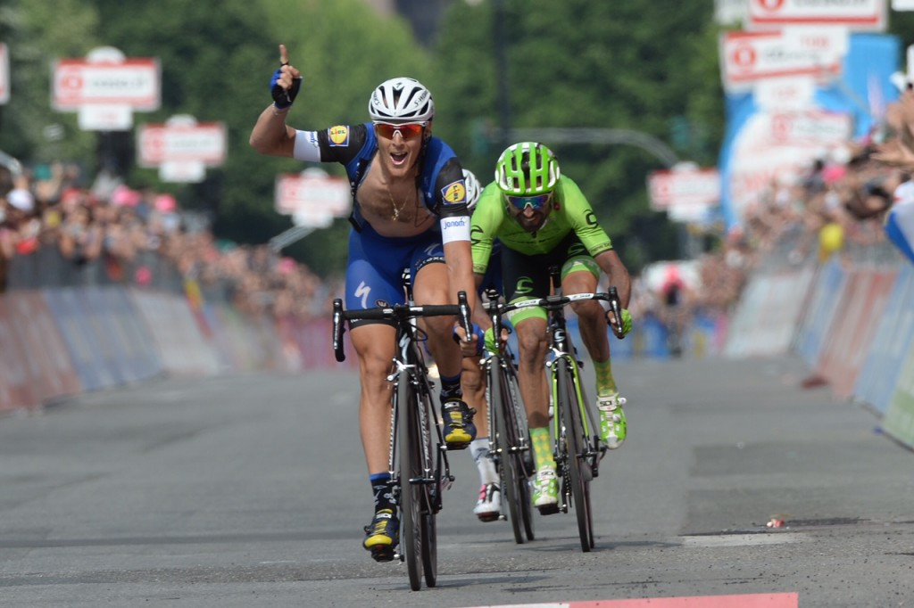 Trentin triumphs on Giro d'Italia stage 18 after late surge