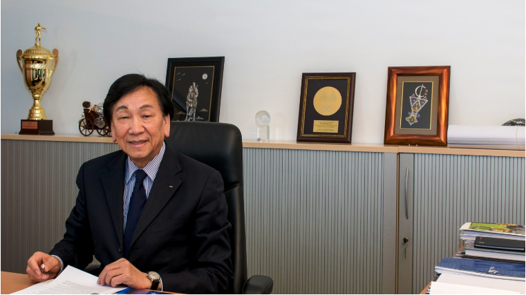 AIBA President C K Wu says both he and the world governing body have a duty to increase the number of women’s boxing events on the Olympic programme in time for Tokyo 2020 ©AIBA