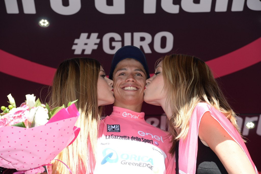 Esteban Chaves moved into the race lead at the Giro d'Italia ©ANSA - PERI / DI MEO / ZENNARO