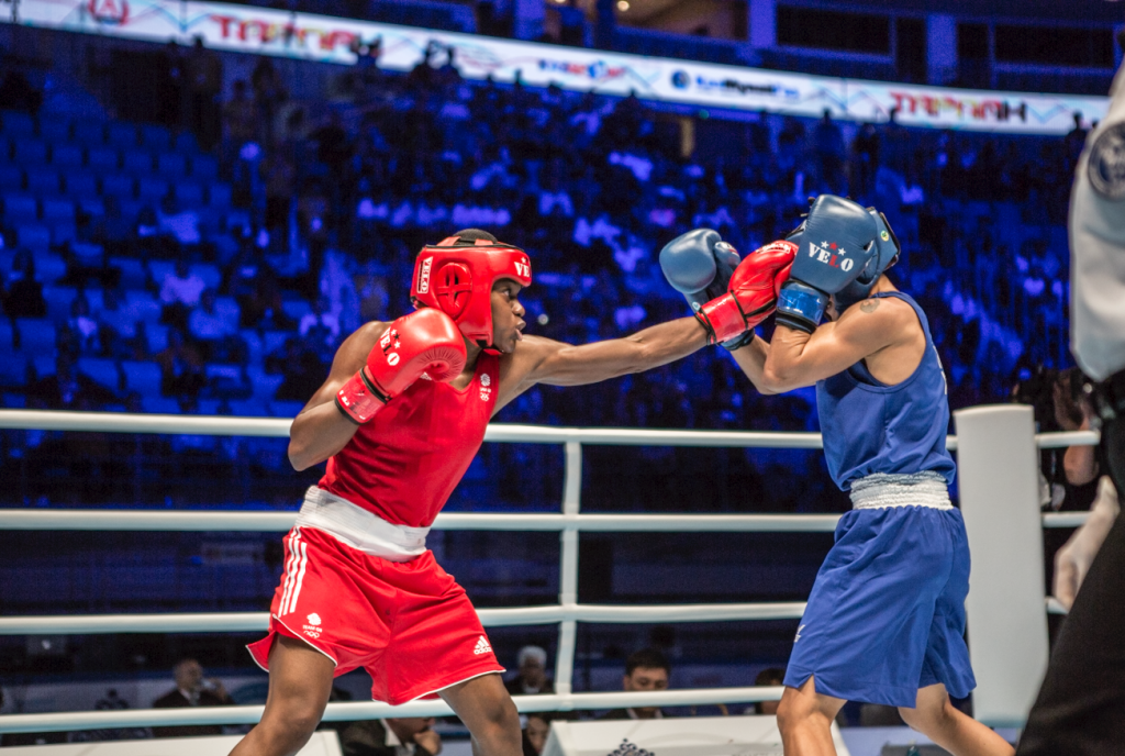 But it was the performance of Adams (red) against Thailand's Peamwilai Laopeam that stole the headlines ©AIBA