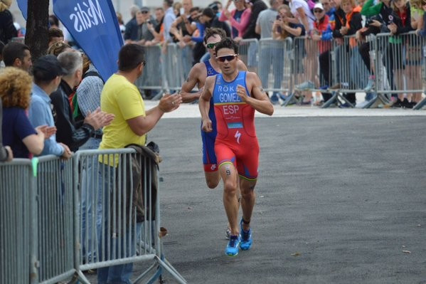 Javier Gómez claimed the men's triathlon European title ©Twitter