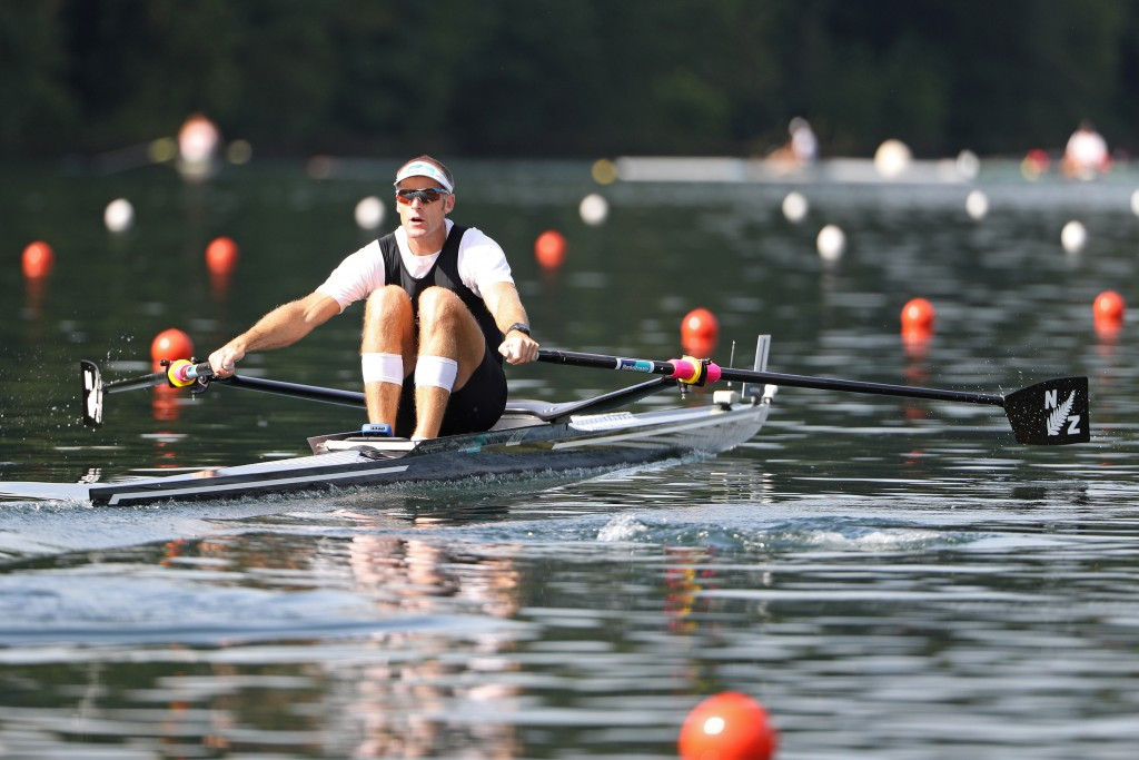 Drysdale delivers in men's single sculls on final day of World Rowing Cup in Lucerne