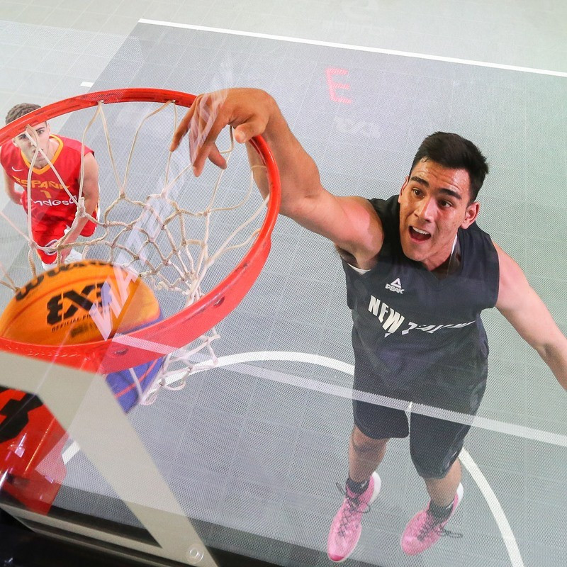 New Zealand's men's team remain on course to defend their title