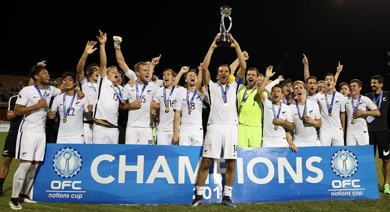New Zealand beat Papua New Guinea on penalties to lift the OFC Nations Cup ©OFC