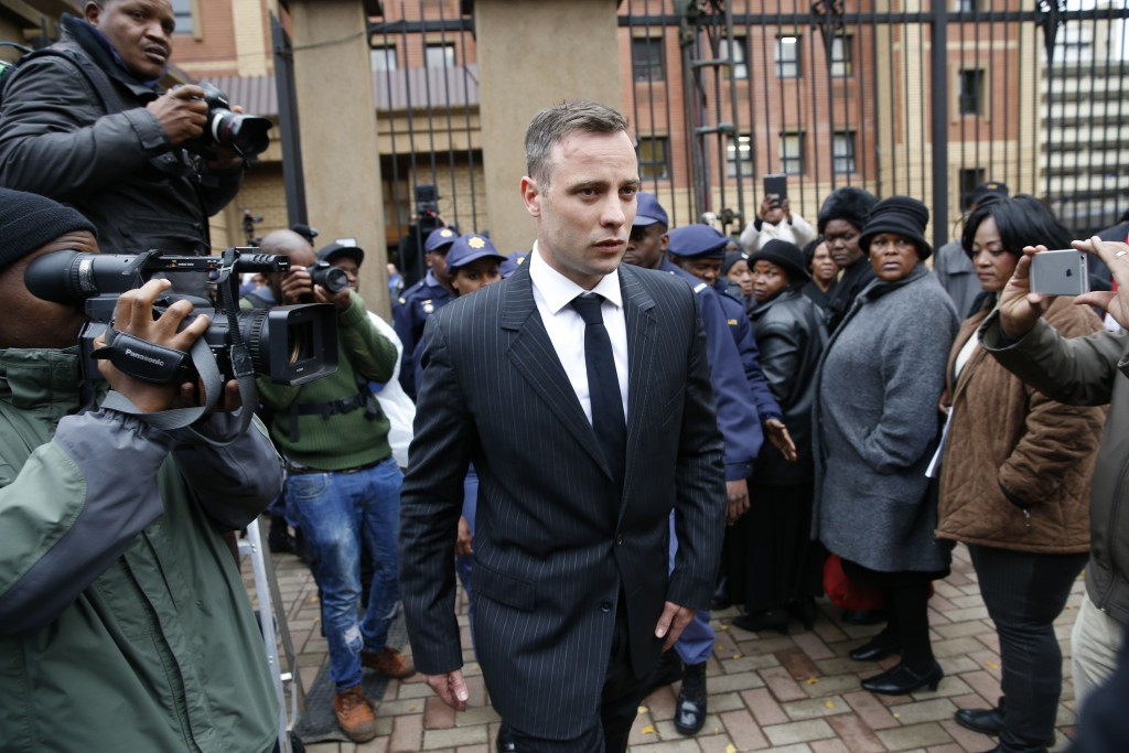 Pistorius shouldn't be jailed says psychologist at sentencing hearing