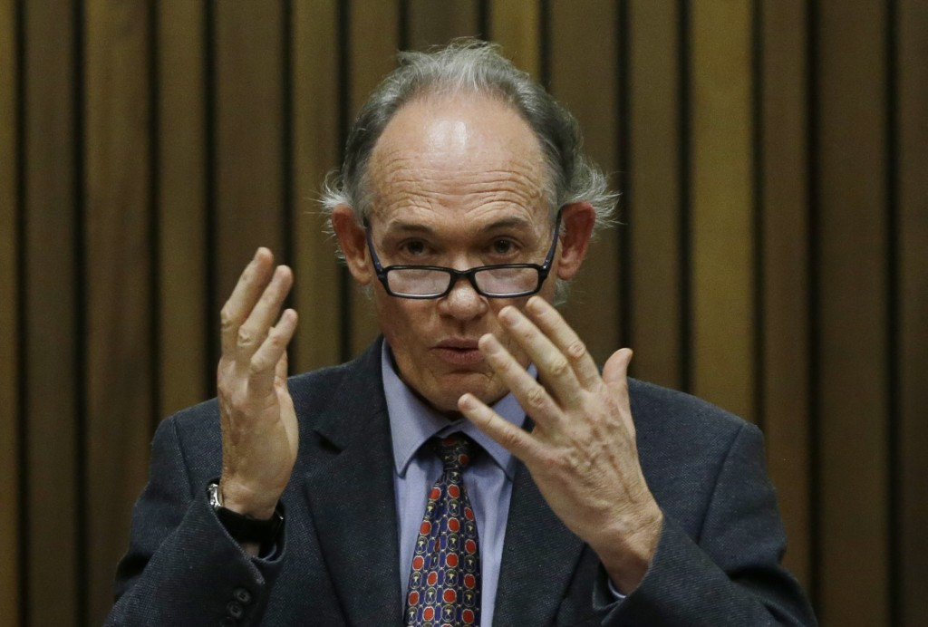 Psychologist Jonathan Scholtz explained to the court why he felt a jail term would not be 