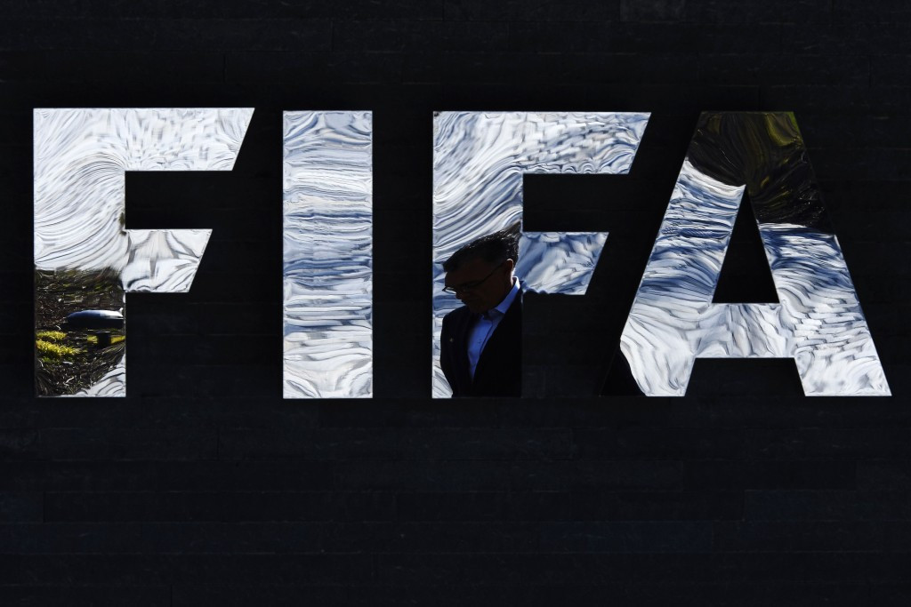 FIFA "welcomes decision" after auditor resigns
