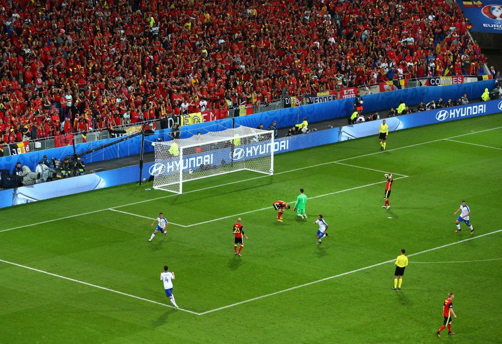 Emanuele Giaccherini scored Italy's opener against Belgium ©Getty Images