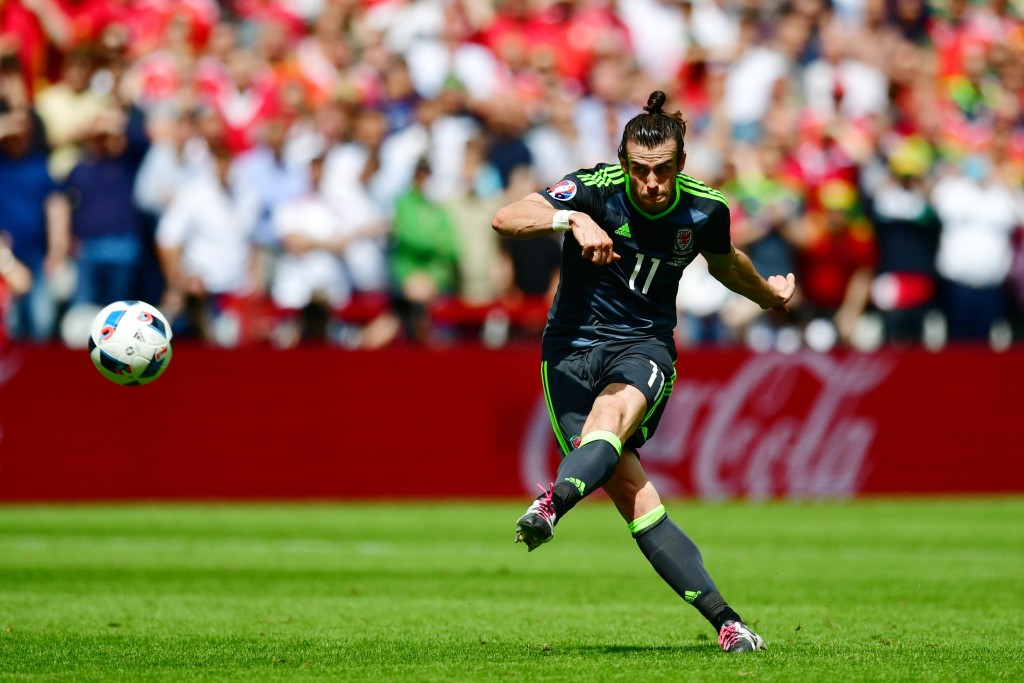 Gareth Bale's free-kick put the Welsh in front 