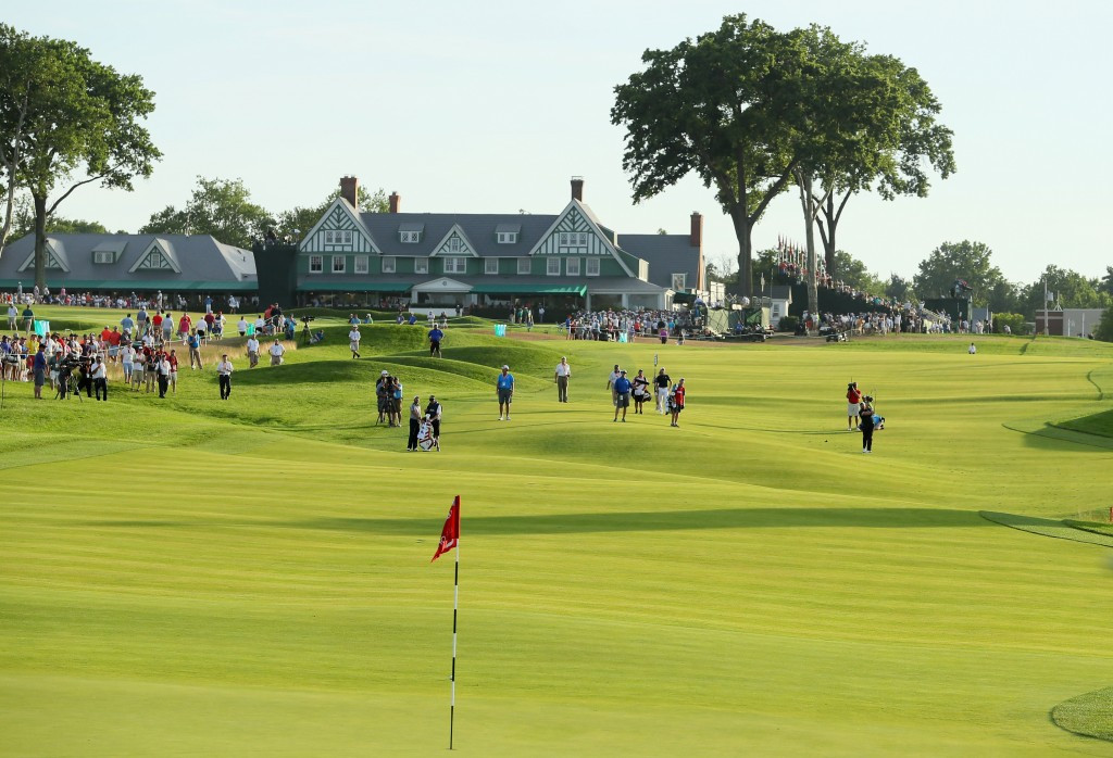 Many players still have to finish the third-round in Oakmont before they can start the fourth ©Getty Images