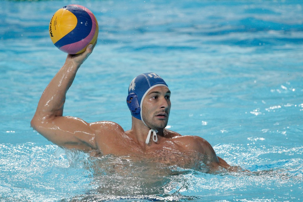 Italy eased to an opening day victory over Australia