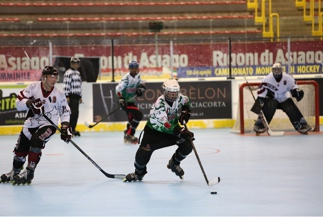 Italy thrash Mexico to reach quarter-finals of FIRS Inline Hockey World Championships