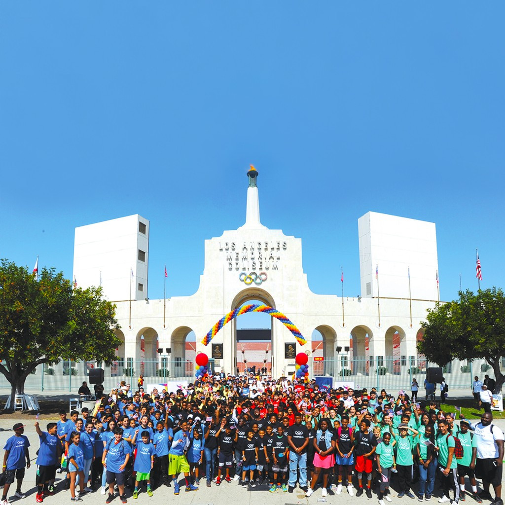 A special event attended by 500 youngsters jointly hosted by Los Angeles 2024 and the LA 1984 Foundation has been held to mark Olympic Day ©Los Angeles 2024